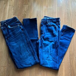 2 Pairs of American Eagle Jeans (Bundle of 2)